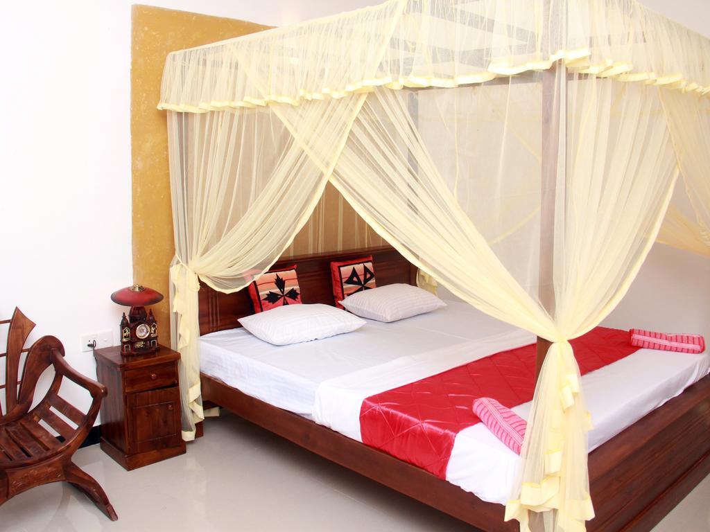 Sun Rest Mirissa Hotel Banduramulla Bagian luar foto