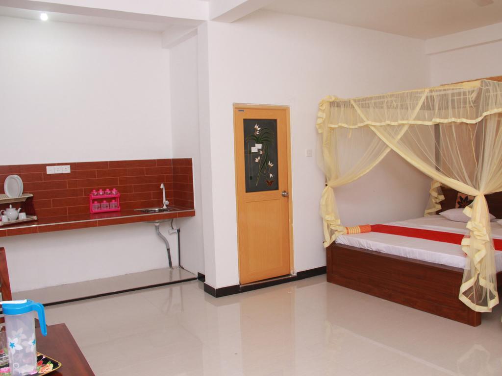 Sun Rest Mirissa Hotel Banduramulla Bagian luar foto