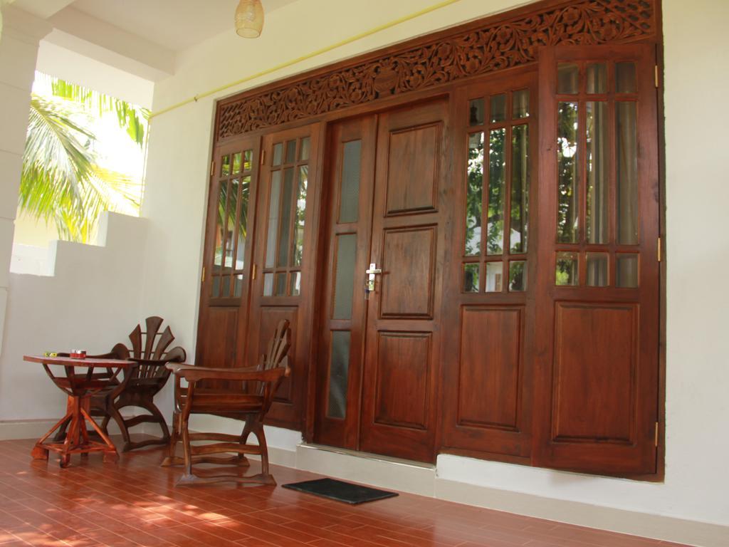 Sun Rest Mirissa Hotel Banduramulla Bagian luar foto